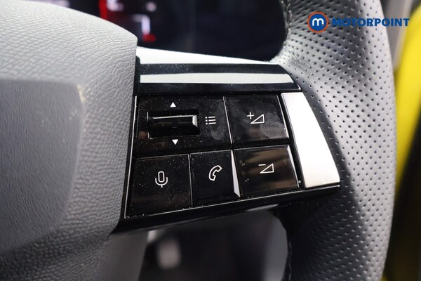 Used Vauxhall Astra 2024 for sale - 76209707: Photo 11