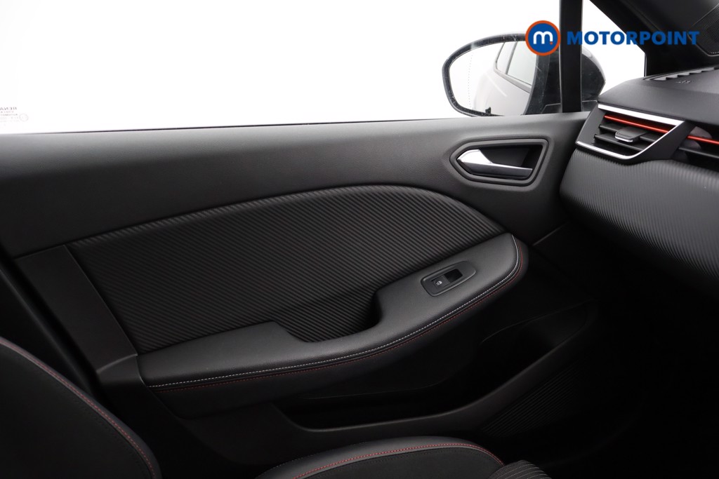 Used Renault Clio 2022 for sale - 76146980: Photo 15