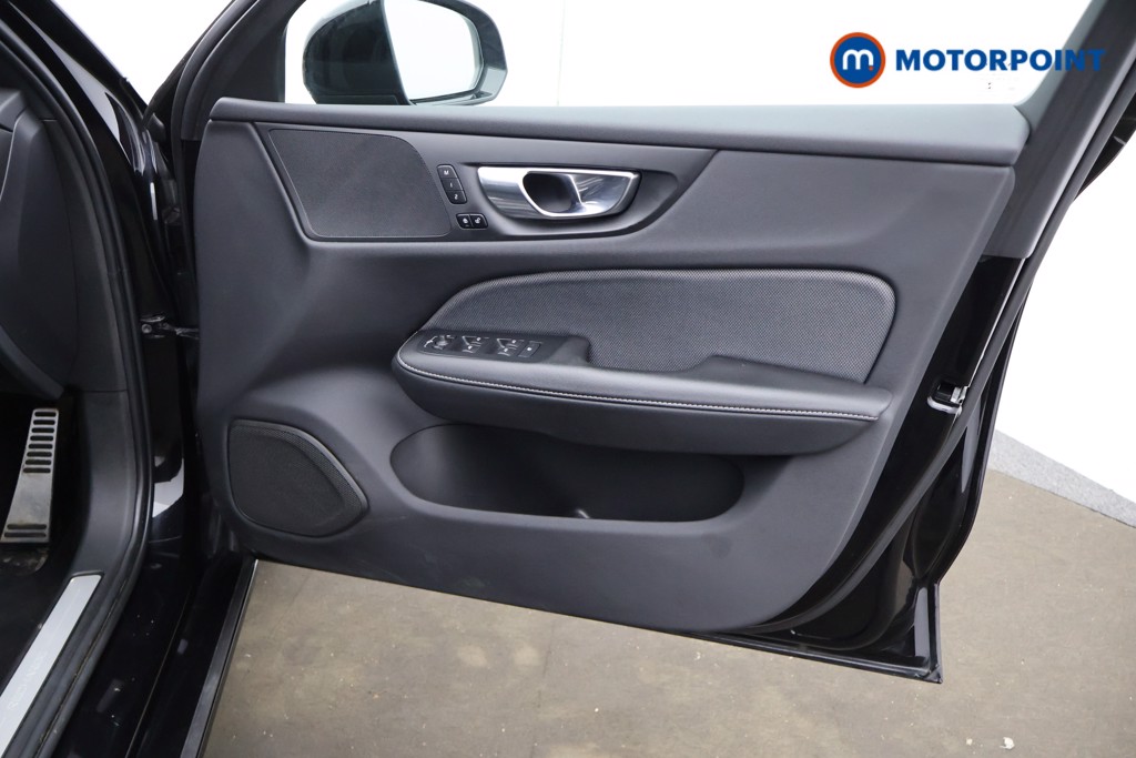 Used Volvo V60 2022 for sale - 77763923: Photo 16