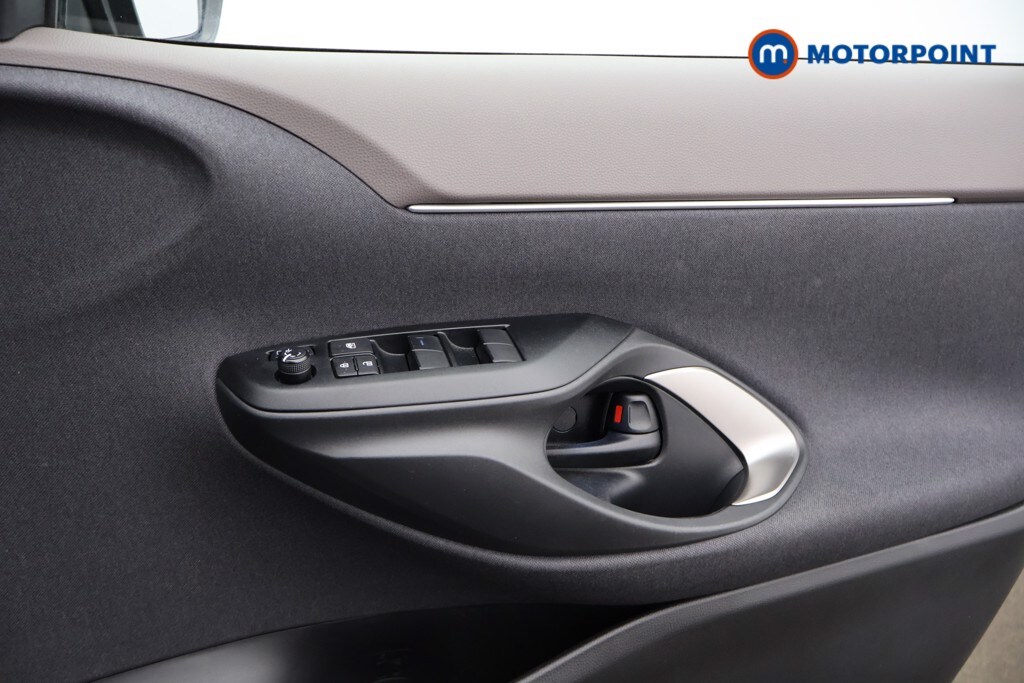 Used Toyota Yaris Cross 2023 for sale - 76056260: Photo 9