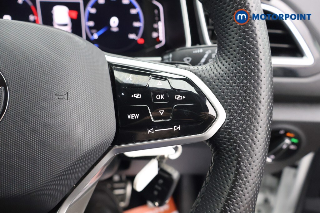 Used Volkswagen T-Roc 2023 for sale - 77505887: Photo 11