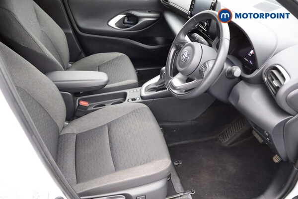 Used Toyota Yaris Cross 2023 for sale - 76196827: Photo 19