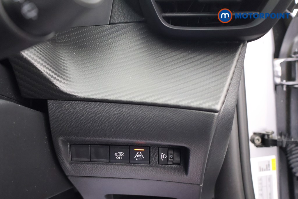 Used Peugeot 2008 2023 for sale - 77128343: Photo 15