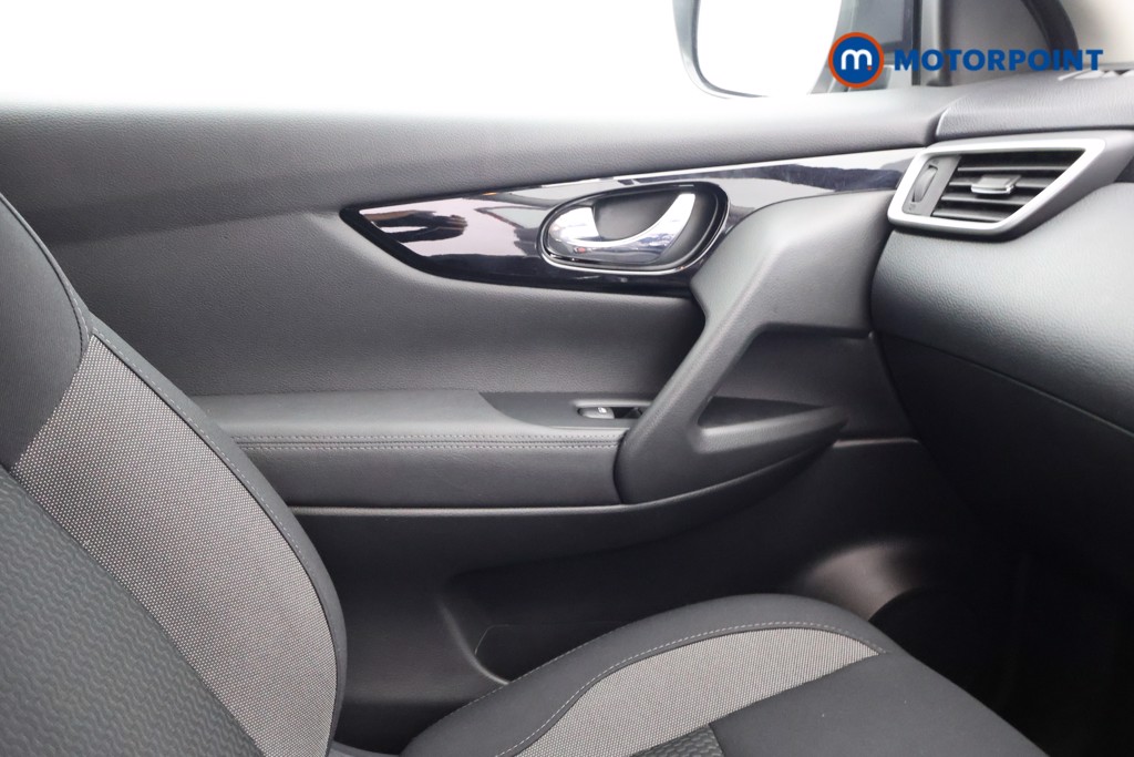 Used Nissan Qashqai 2019 for sale - 77641528: Photo 16