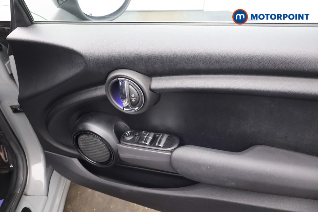 Used MINI Convertible 2019 for sale - 77179023: Photo 14