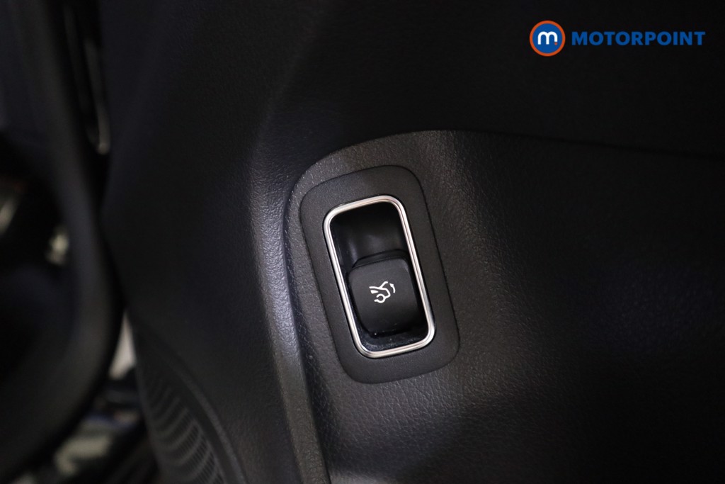 Used Mercedes-Benz CLA for sale - 77318569: Photo 19