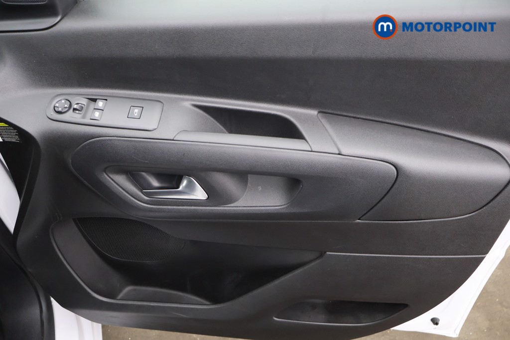 Used Peugeot Partner 2025 for sale - 77888935: Photo 17