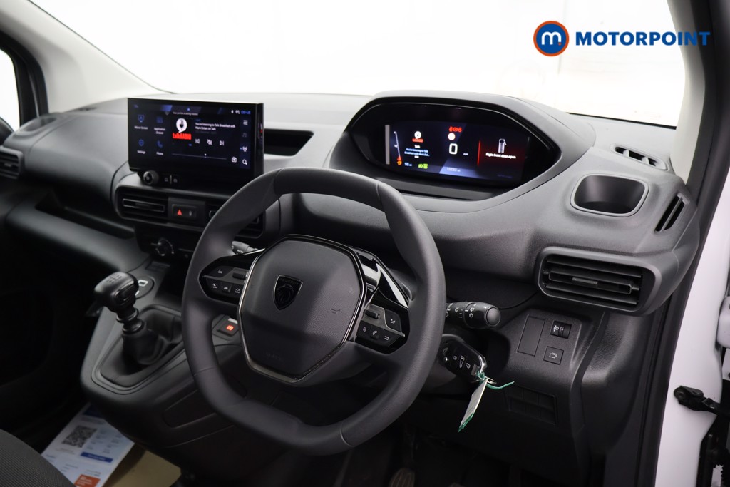 Used Peugeot Partner 2025 for sale - 77888935: Photo 18