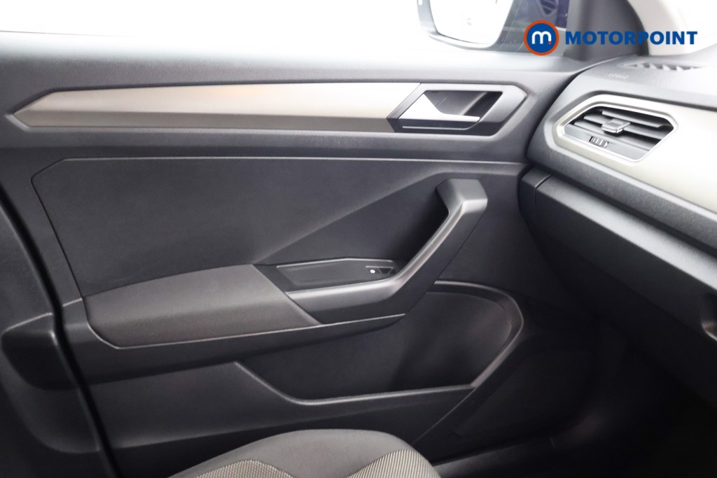 Used Volkswagen T-Roc 2020 for sale - 76287574: Photo 17