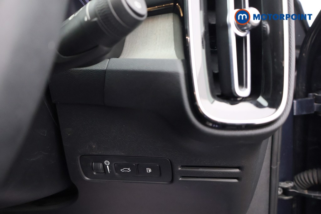 Used Volvo XC40 2021 for sale - 76428724: Photo 15