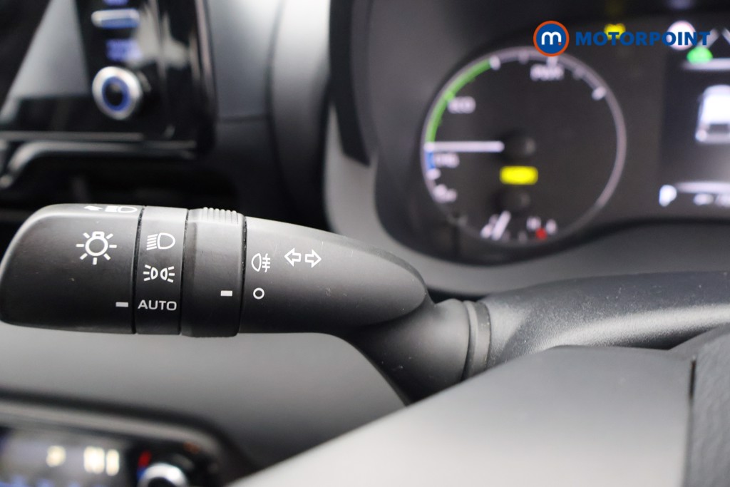 Used Toyota Yaris 2021 for sale - 77026116: Photo 13