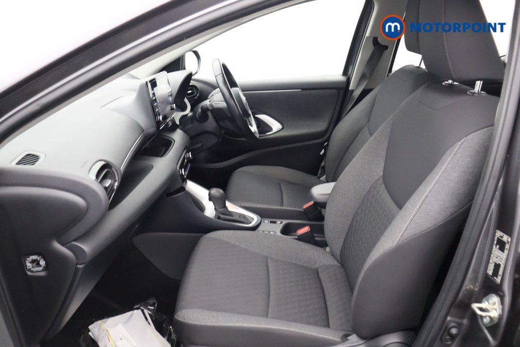 Used Toyota Yaris 2021 for sale - 77026116: Photo 27
