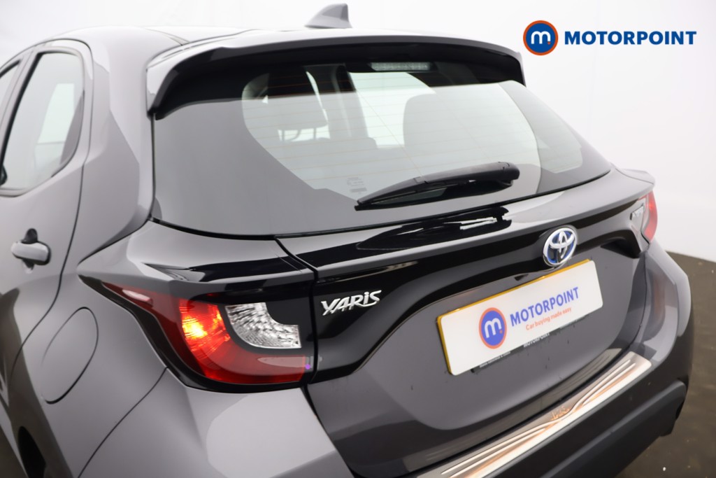 Used Toyota Yaris 2021 for sale - 77026116: Photo 29