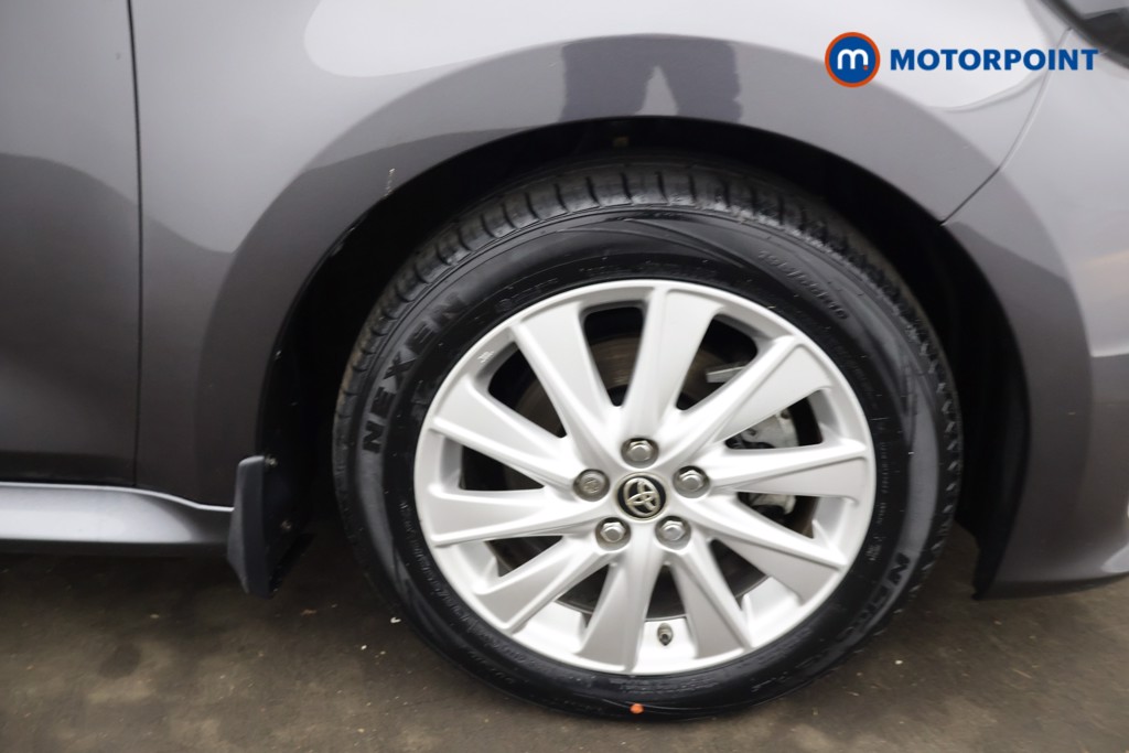 Used Toyota Yaris 2021 for sale - 77026116: Photo 33