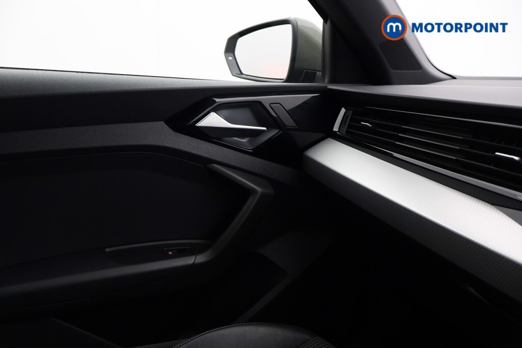 Used Audi A1 for sale - 77872731: Photo 15