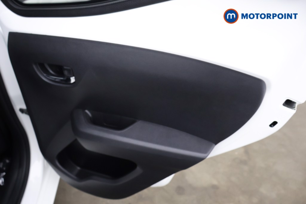 Used Toyota AYGO 2018 for sale - 77878563: Photo 25