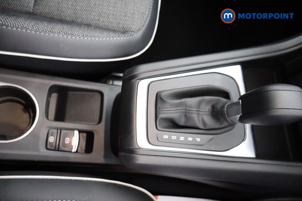 Used Renault Captur 2024 for sale - 76367217: Photo 18