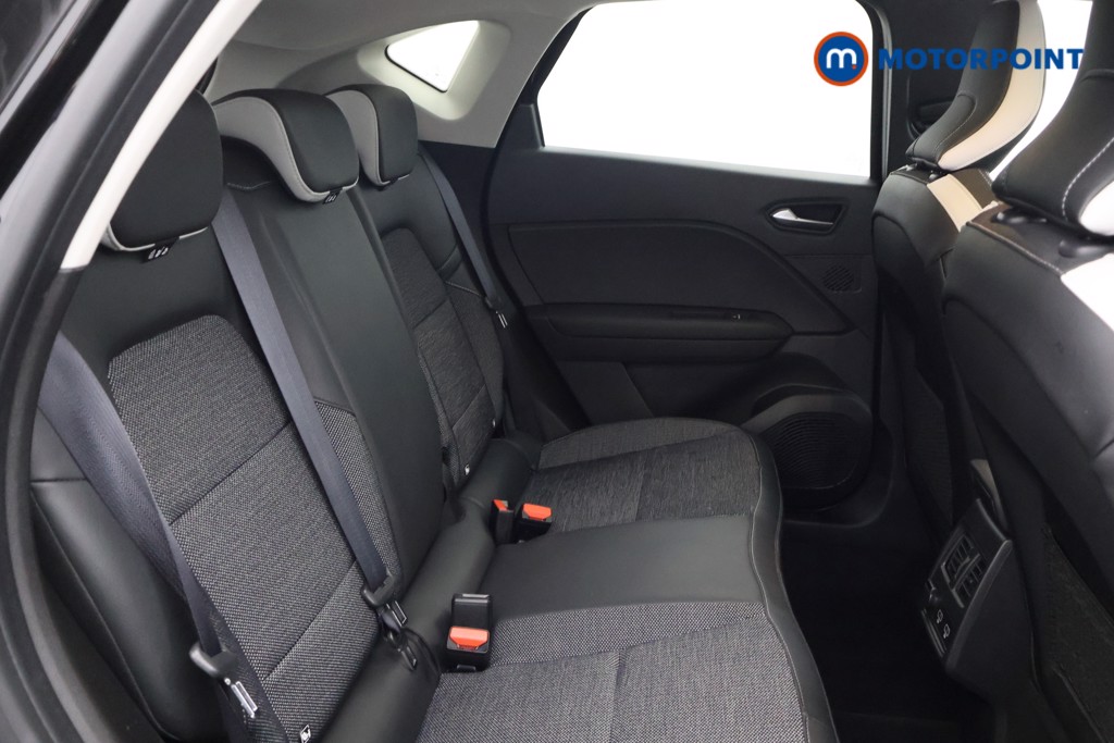 Used Renault Captur 2024 for sale - 76367217: Photo 24