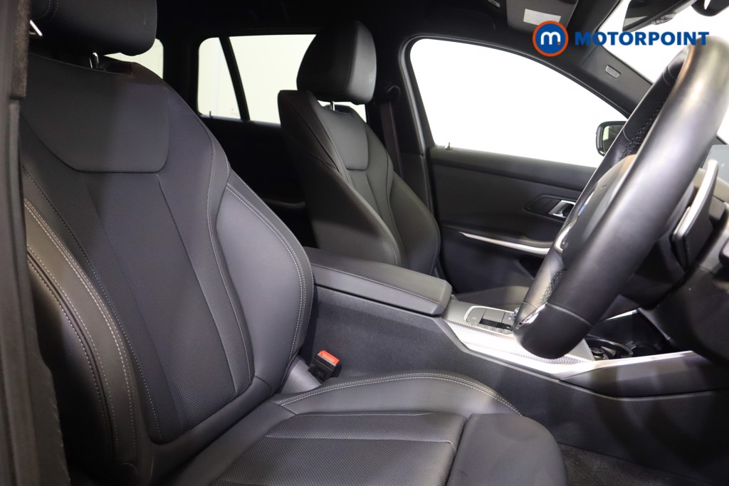 Used BMW 3 Series 2025 for sale - 76352764: Photo 15