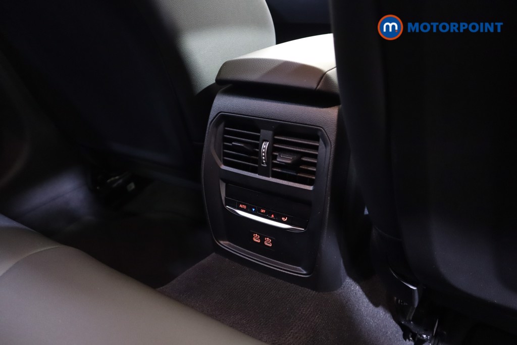 Used BMW 3 Series 2025 for sale - 76352764: Photo 39