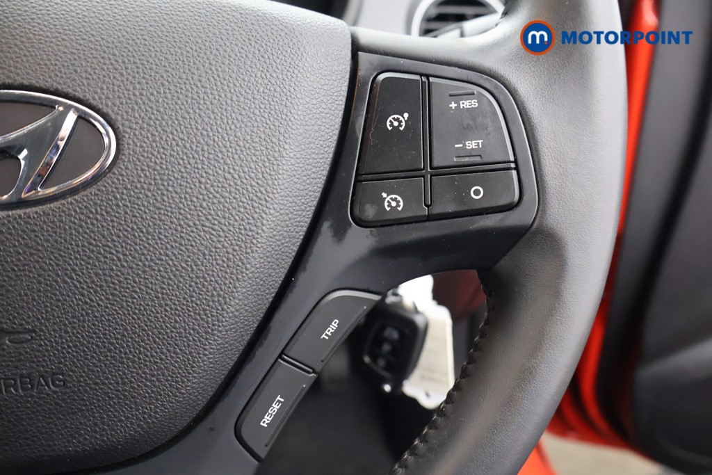 Used Hyundai i10 2018 for sale - 76650732: Photo 11