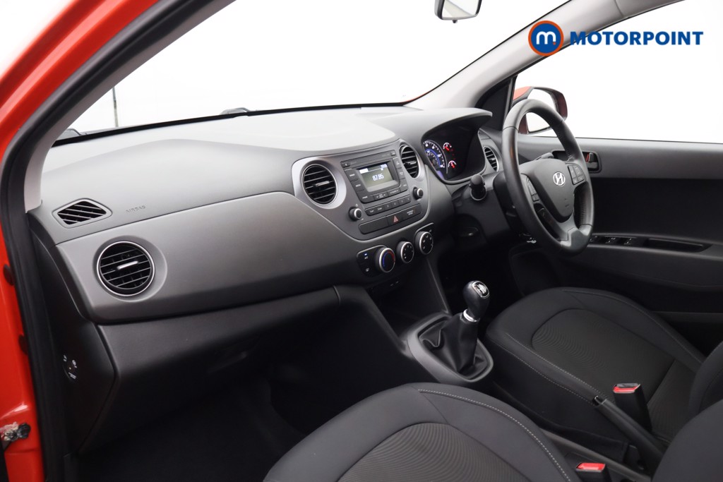 Used Hyundai i10 2018 for sale - 76650732: Photo 29