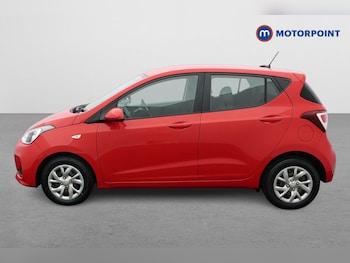 Used Hyundai i10 2018 for sale - 76650732: Photo