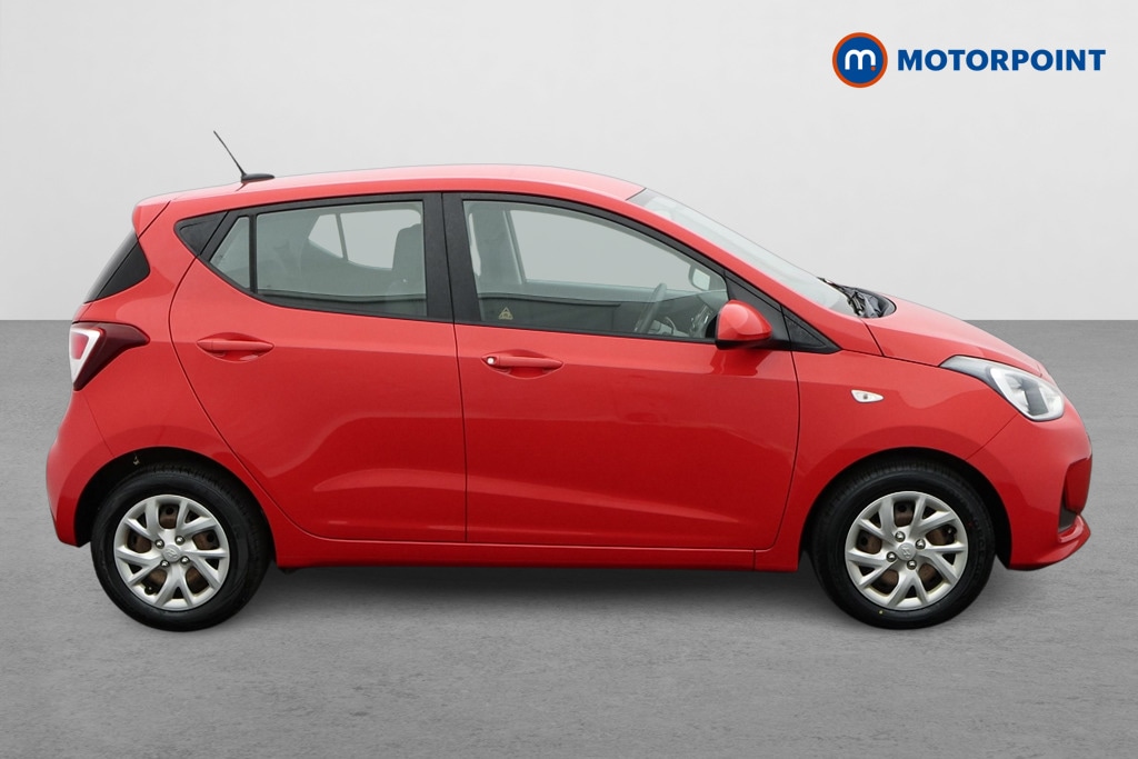 Used Hyundai i10 2018 for sale - 76650732: Photo 8