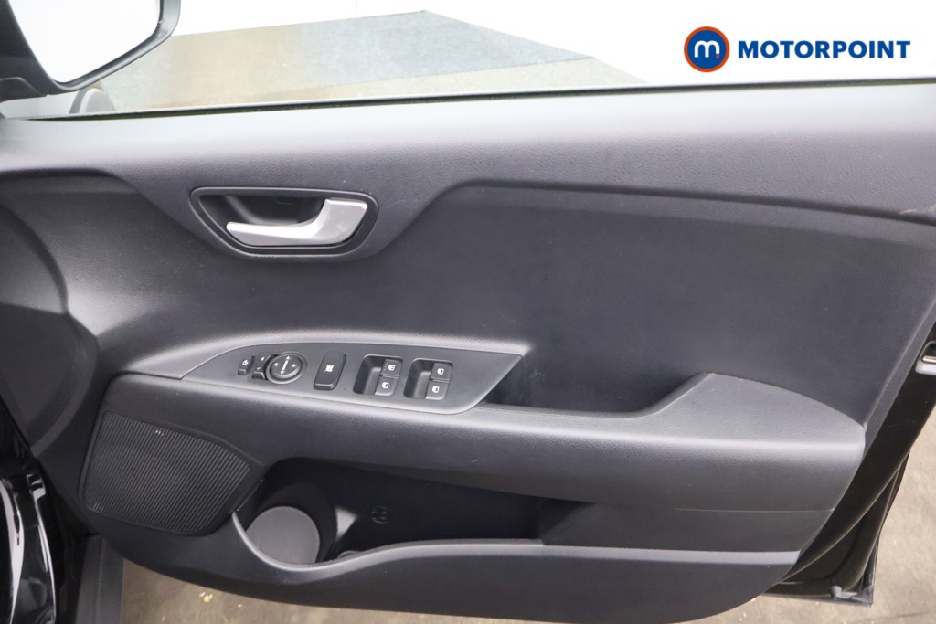 Used Kia Stonic 2022 for sale - 77128387: Photo 21