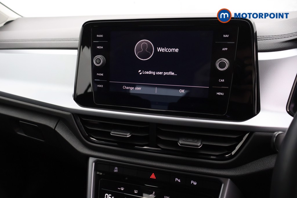 Used Volkswagen T-Roc 2023 for sale - 76056368: Photo 14