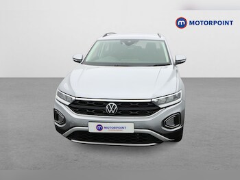 Used Volkswagen T-Roc 2023 for sale - 76056368: Photo 2