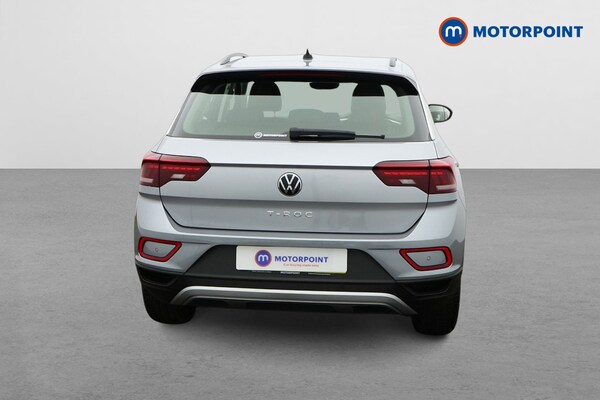 Used Volkswagen T-Roc 2023 for sale - 76056368: Photo 6
