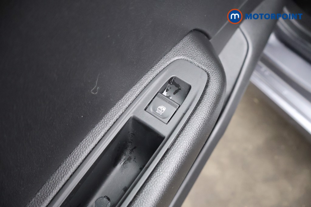 Used Renault Clio 2023 for sale - 77225954: Photo 35