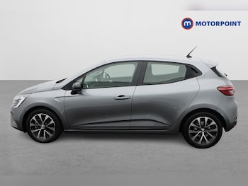 Used Renault Clio 2023 for sale - 77225954: Photo