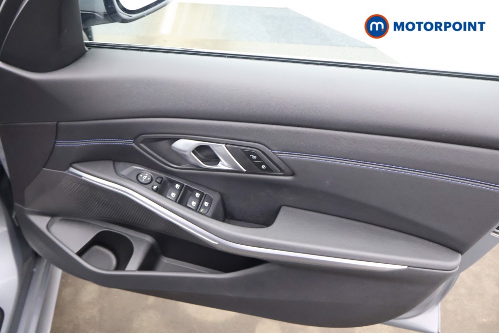 Used BMW 3 Series 2024 for sale - 77079705: Photo 21