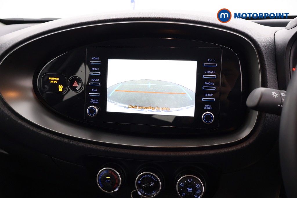 Used Toyota Aygo X 2022 for sale - 76534720: Photo 11