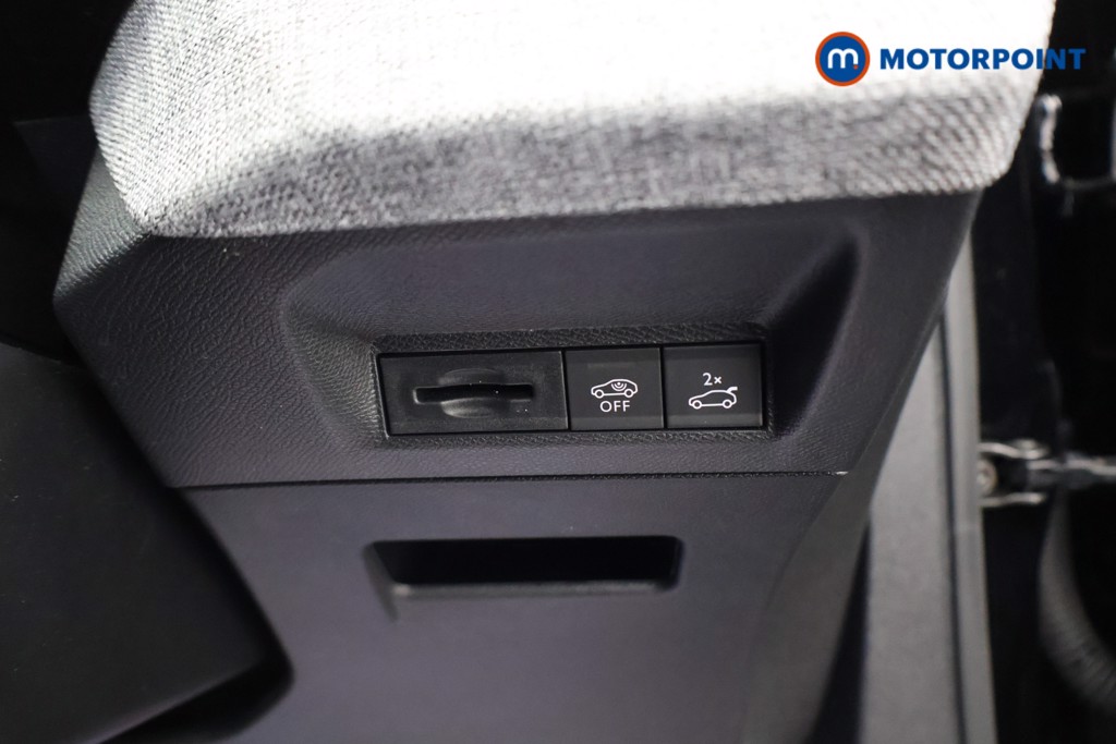 Used Peugeot 5008 2025 for sale - 77226009: Photo 13