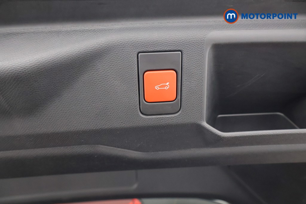 Used Peugeot 5008 2025 for sale - 77226009: Photo 31