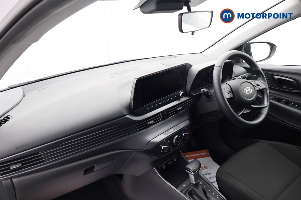 Used Hyundai i20 2024 for sale - 77367860: Photo 25