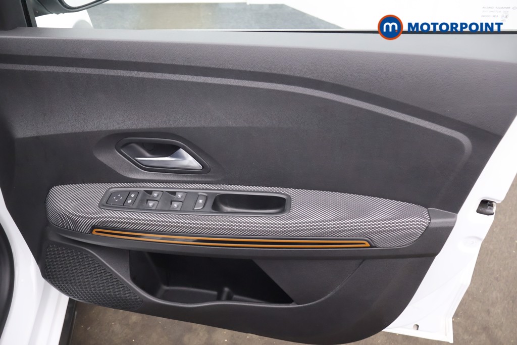Used Dacia Sandero Stepway 2022 for sale - 76328925: Photo 20