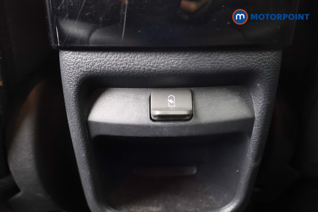 Used Nissan Juke for sale - 77086167: Photo 41