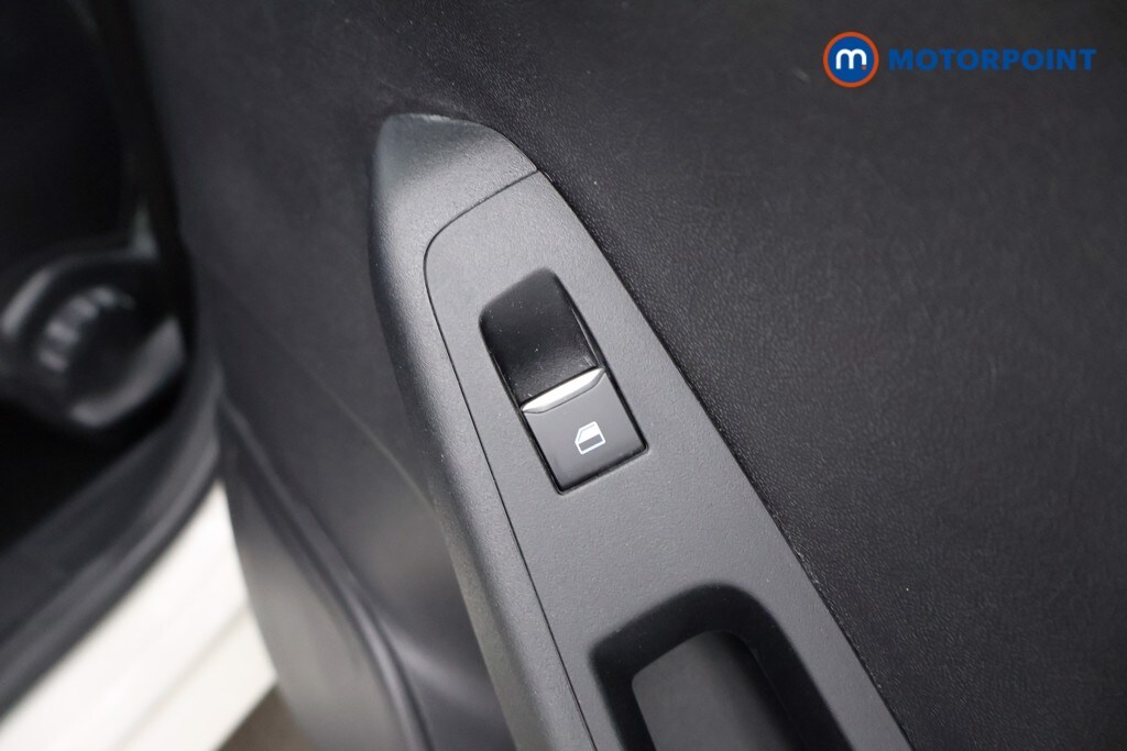 Used Ford Fiesta 2020 for sale - 76250075: Photo 42