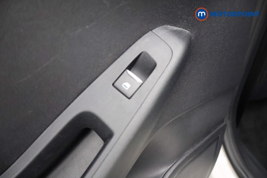 Used Ford Fiesta 2020 for sale - 76250075: Photo 55