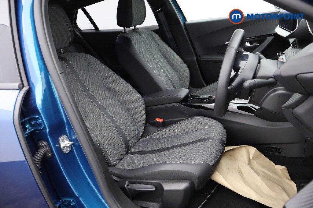 Used Peugeot 2008 2025 for sale - 77872832: Photo 30