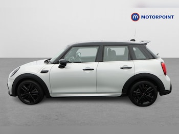 Used MINI Hatch 2022 for sale - 76835916: Photo