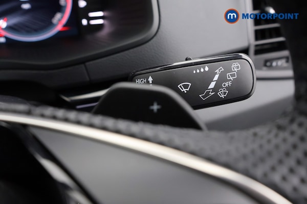 Used Skoda Karoq 2025 for sale - 76235101: Photo 13