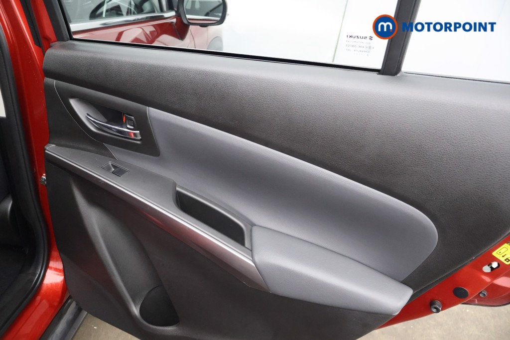 Used Suzuki SX4 S-Cross 2023 for sale - 76782610: Photo 32