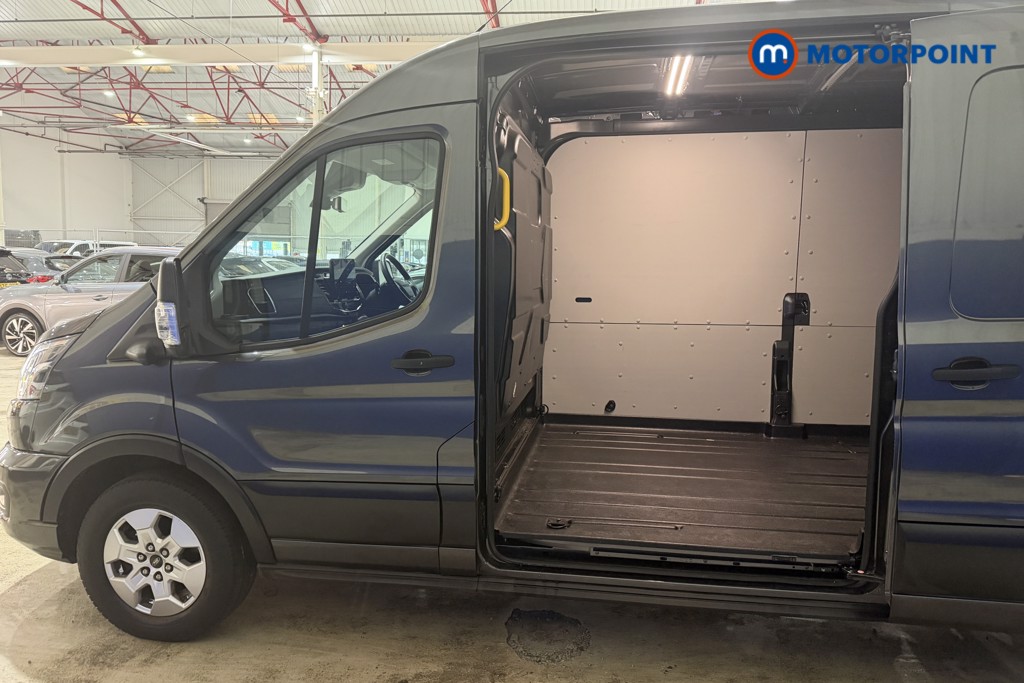 Used Ford Transit 2024 for sale - 77886310: Photo 19