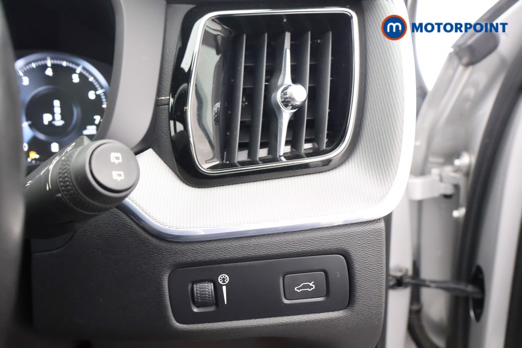 Used Volvo XC60 2020 for sale - 76767271: Photo 15