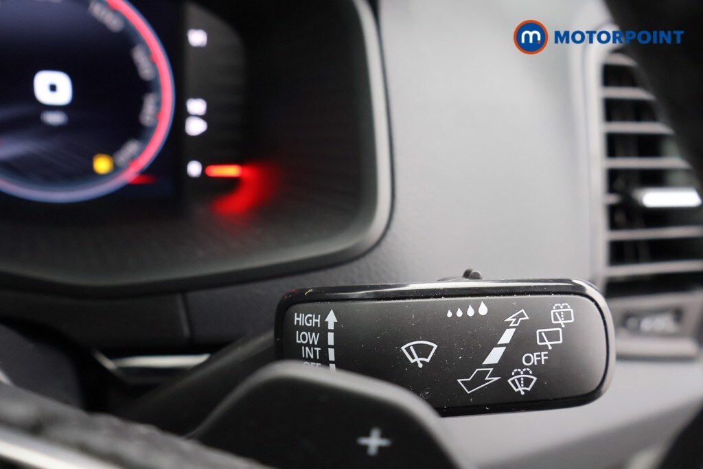 Used Skoda Karoq 2025 for sale - 76290827: Photo 14